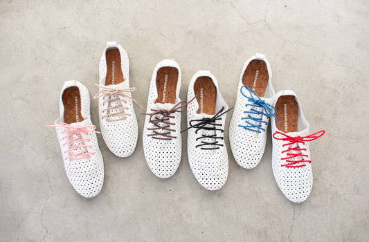 《期間限定》パンチングレザーシューズご購入で、お好きなシューレースをプレゼント