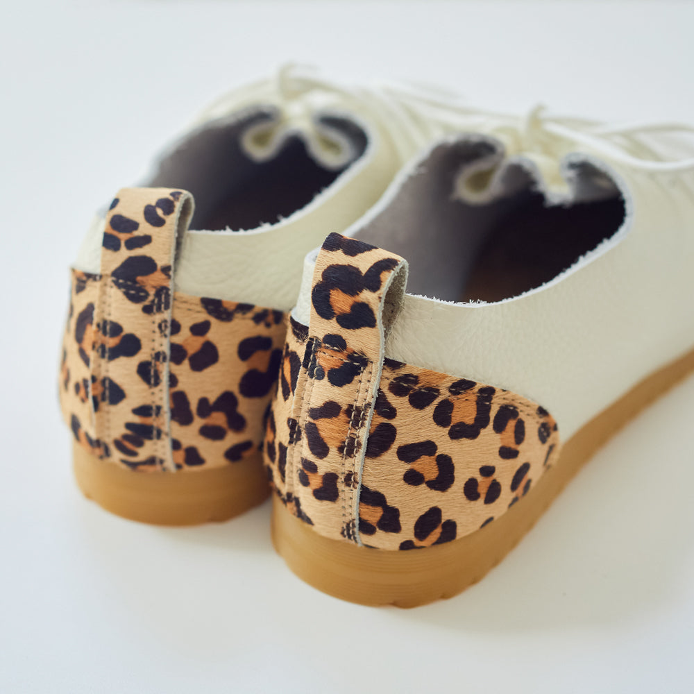 Lace Up Shoes  /  Leopard