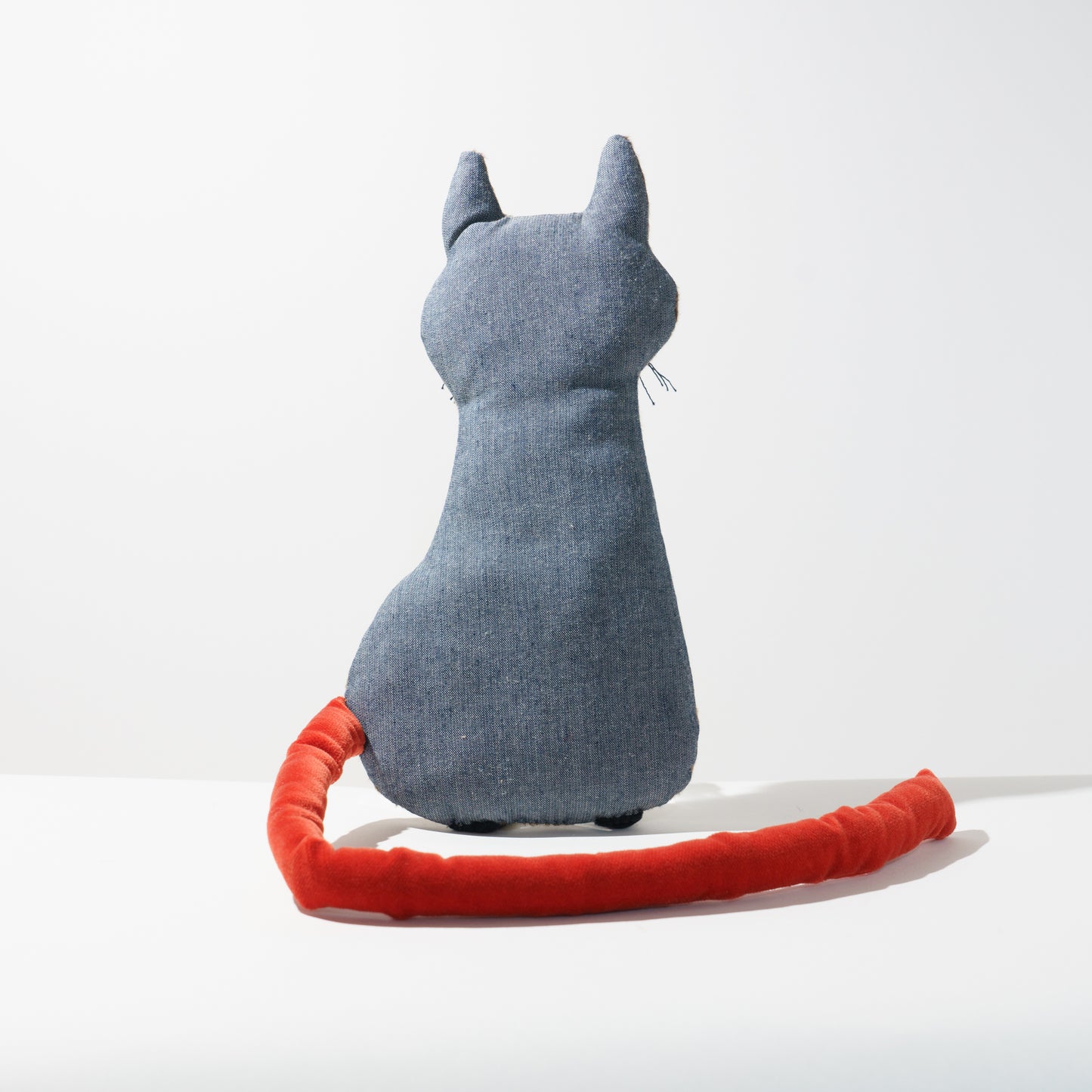 ぬいぐるみ(cat)