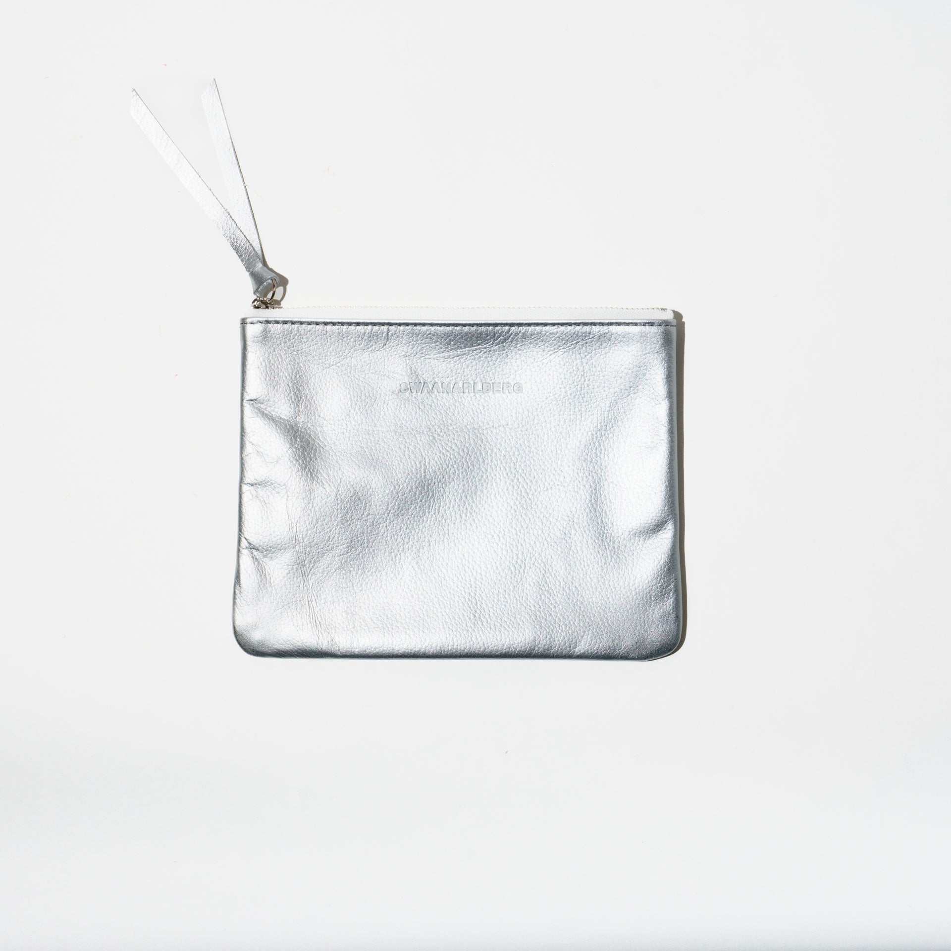 Pouch – SWAAN4RLBERG | スワンアルバーグ | T-shirtsのような靴