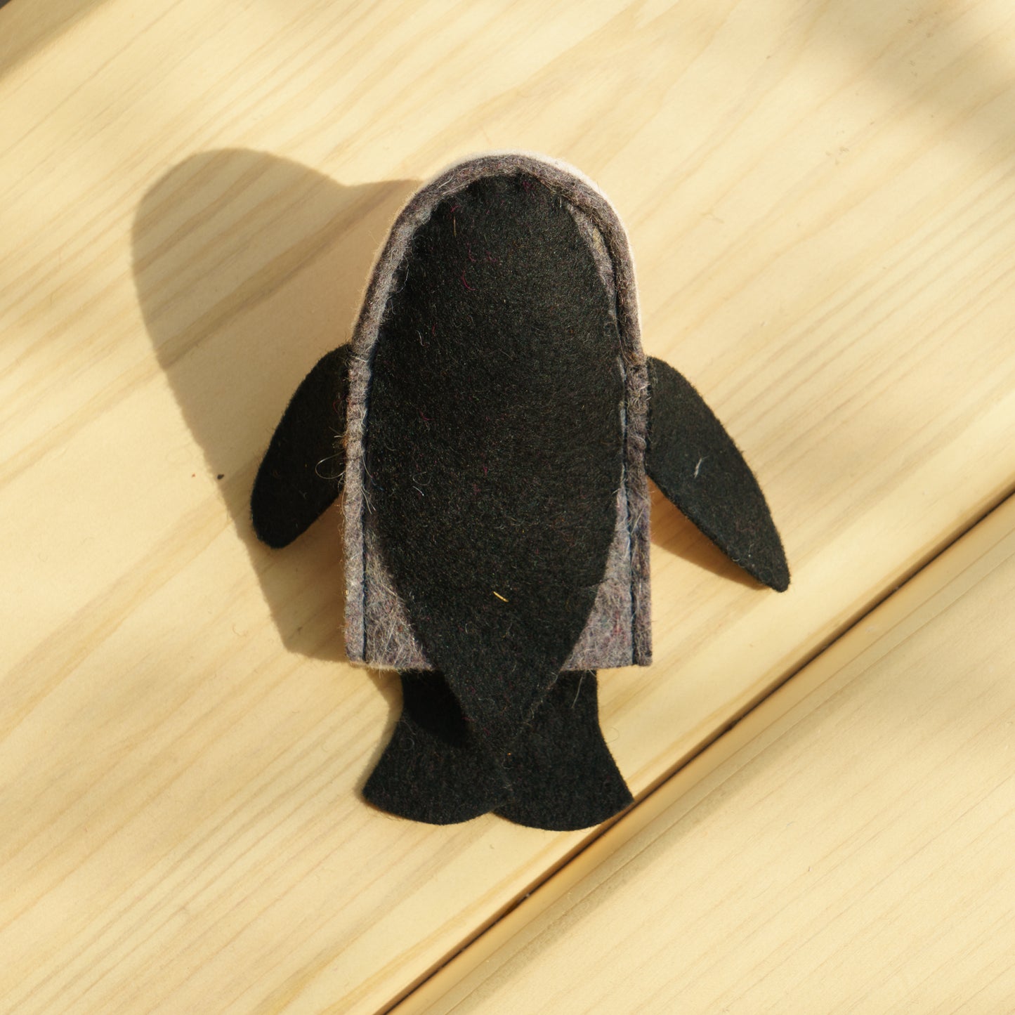 指人形 (penguin)