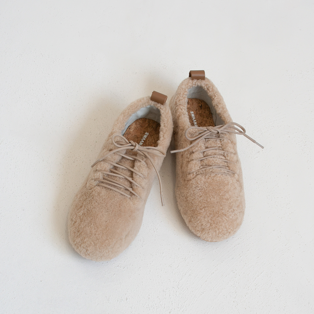 Lace Up Shoes / Mouton