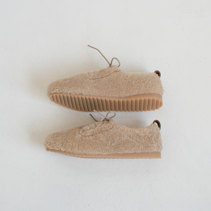 Lace Up Shoes / Mouton