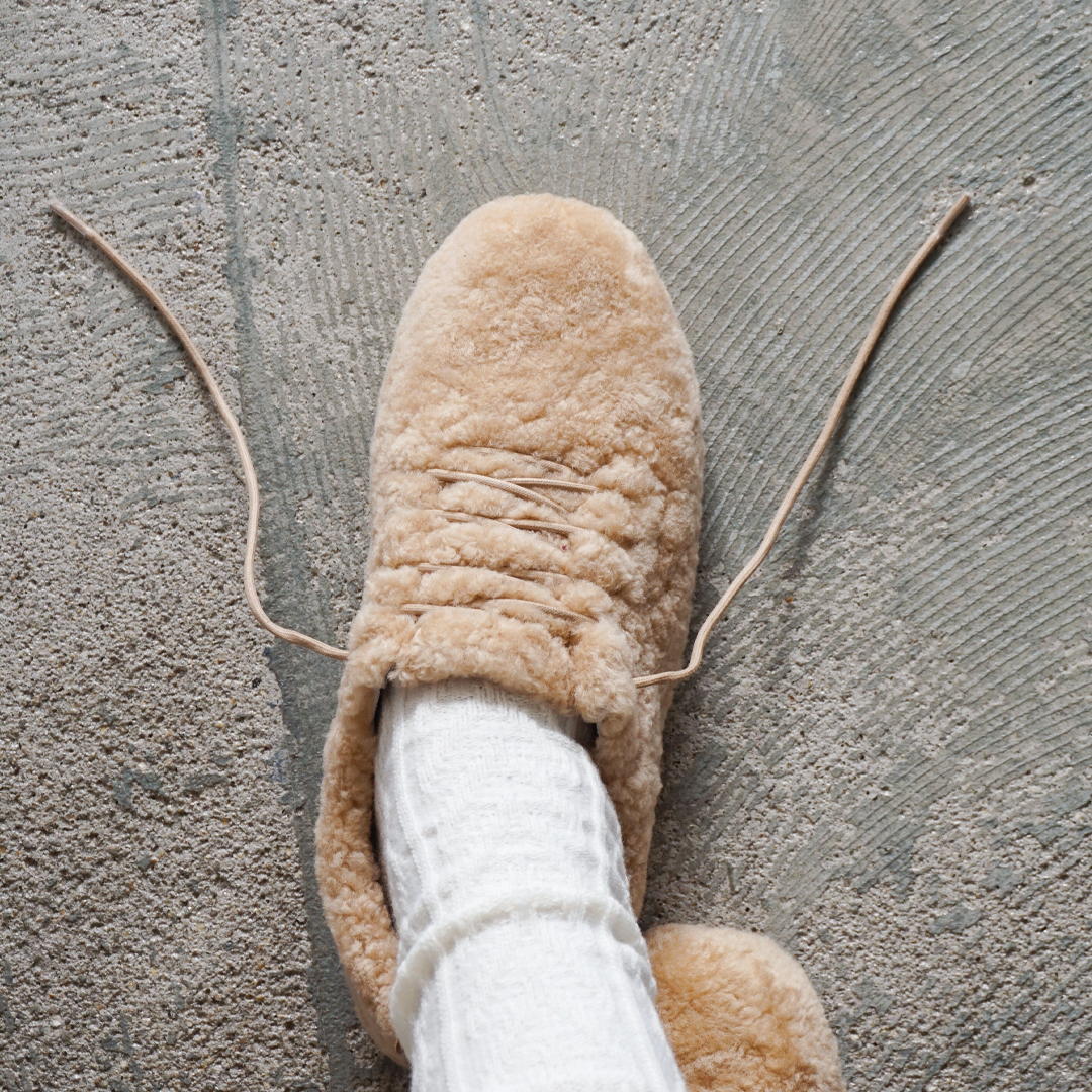 Lace Up Shoes / Mouton