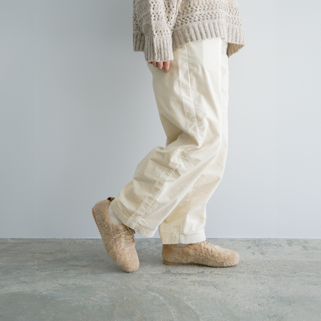 Lace Up Shoes / Mouton