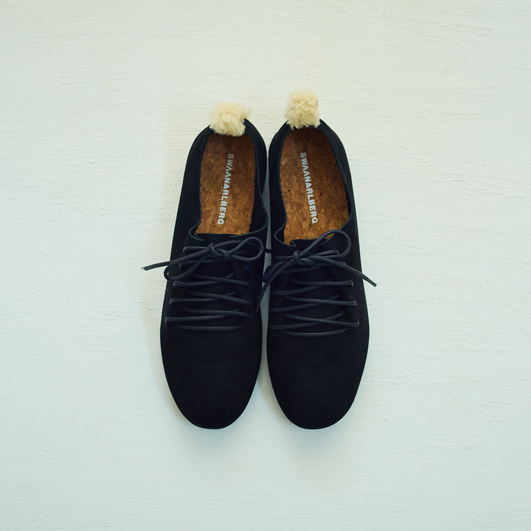 Lace Up Shoes / Off-piste [ Noir ]